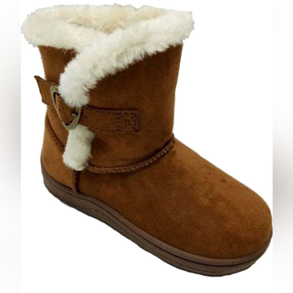 Girls brown boots by Faded Glory are in excellent condition. Size 9